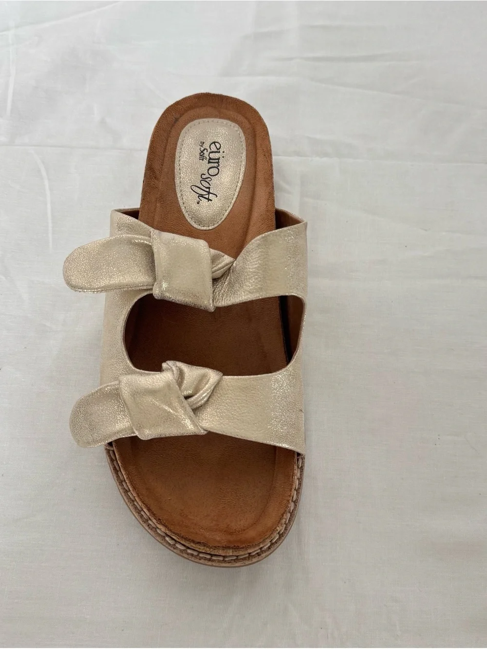 Eurosoft by Söff metallic gold slide sandals Size 8M
